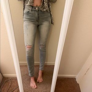 Women’s super skinny jeans